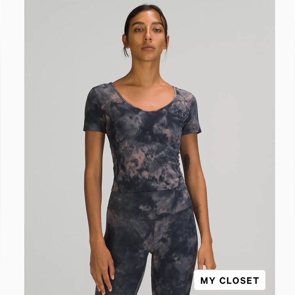 Lululemon Align Tee